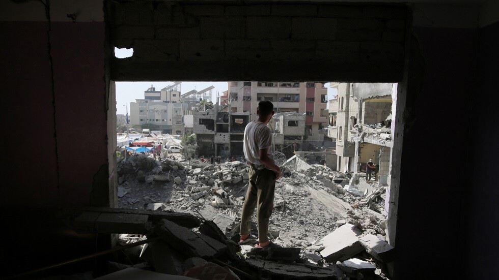 إيران تتوعد باستخدام كل قوتها لإلحاق هزيمة ثقيلة بإسرائيل وإسقاطها في "بئر لبنانية"