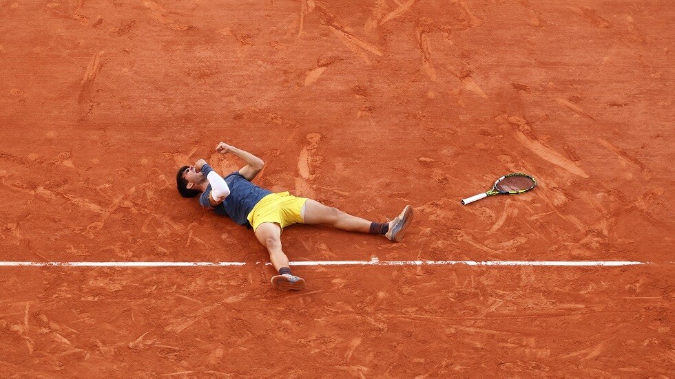 خليفة الماتادور نادال.. ألكاراز بطلا لـ