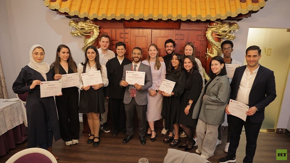 انتهاء برنامج "InteRussia" التدريبي للصحافيين الأجانب في قناة RT