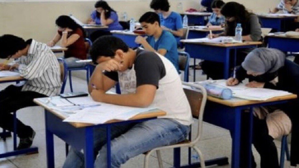 معمرة جزائرية تطمح لنيل شهادة الثانوية العامة وتثير تفاعلا كبيرا مع قصتها