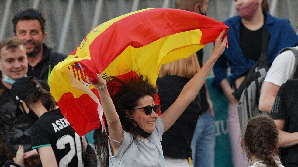 صحيفة: سلطات إسبانيا تقضي على شبكة مروجين لداعش يدعون إلى مهاجمة "ريال مدريد"