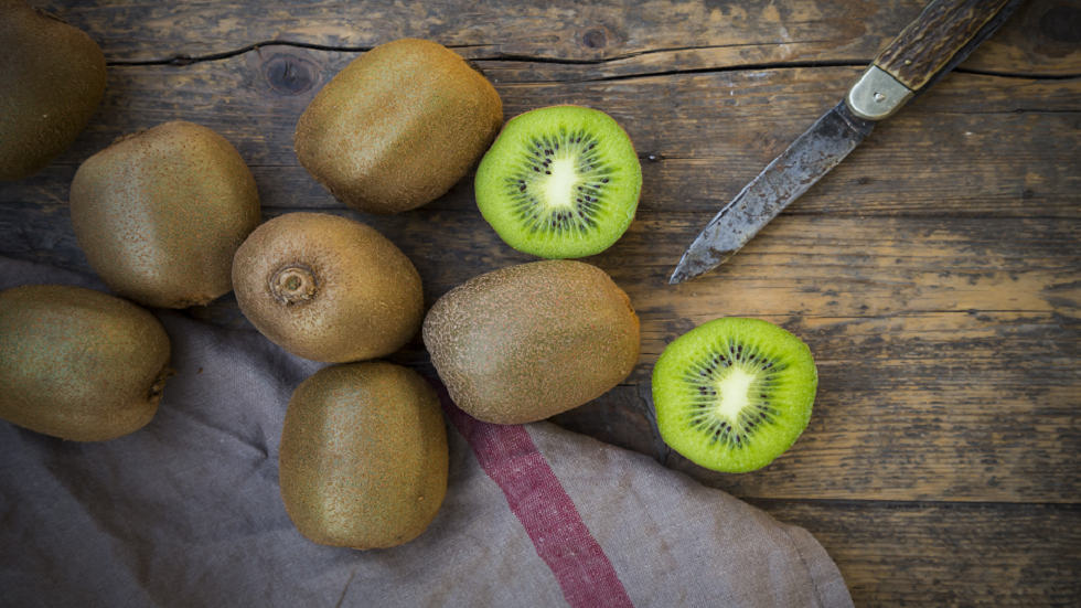 طبيب يقترح طريقة غير مألوفة لتناول الكيوي!