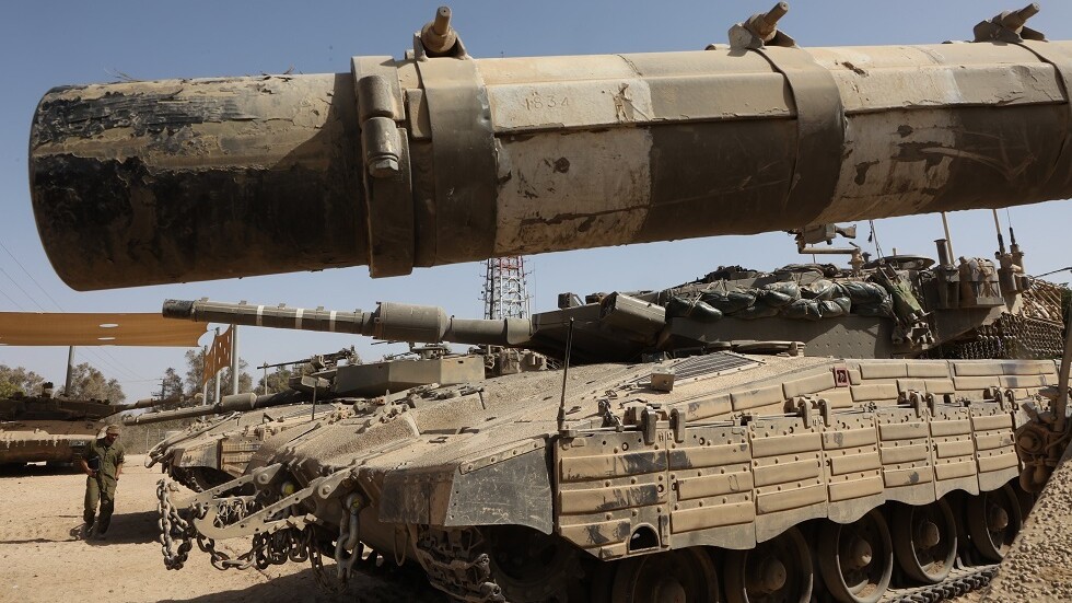 مراسل RT: انفجارات عنيفة تهز بوابة صلاح الدين جنوب مدينة رفح