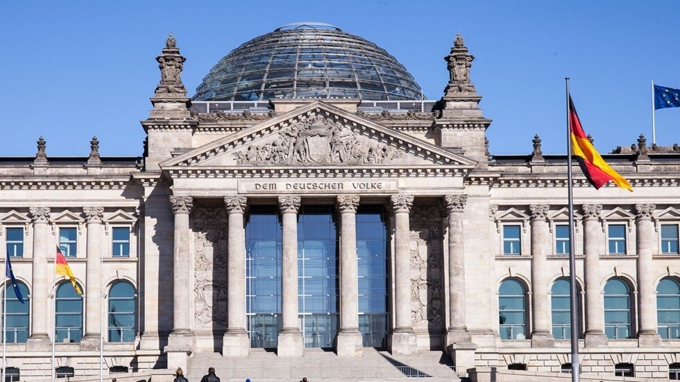 وكالة: ألمانيا عارضت تشديد الإجراءات في حزمة العقوبات الأوروبية الجديدة ضد روسيا