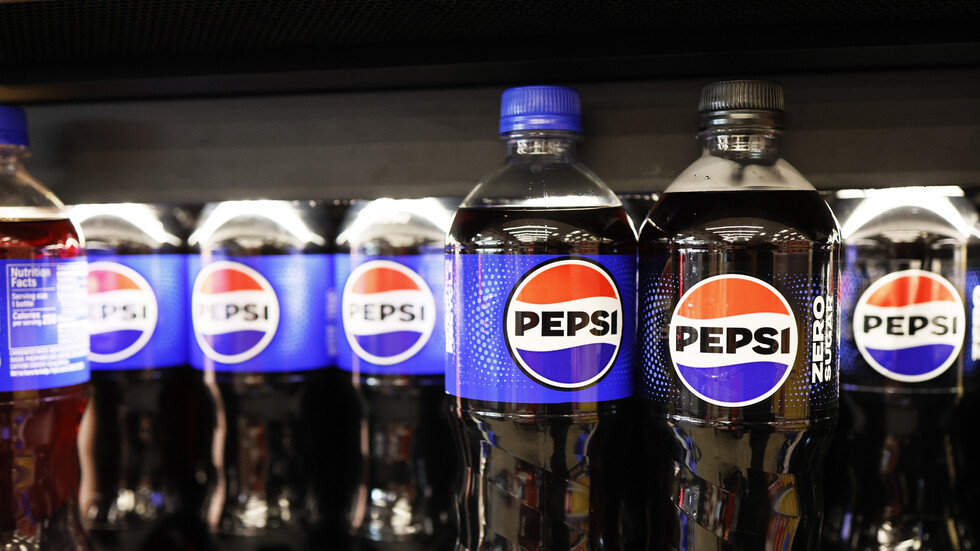 مصر.. أزمة كبرى قد تؤدي لإغلاق  شركة "بيبسي"