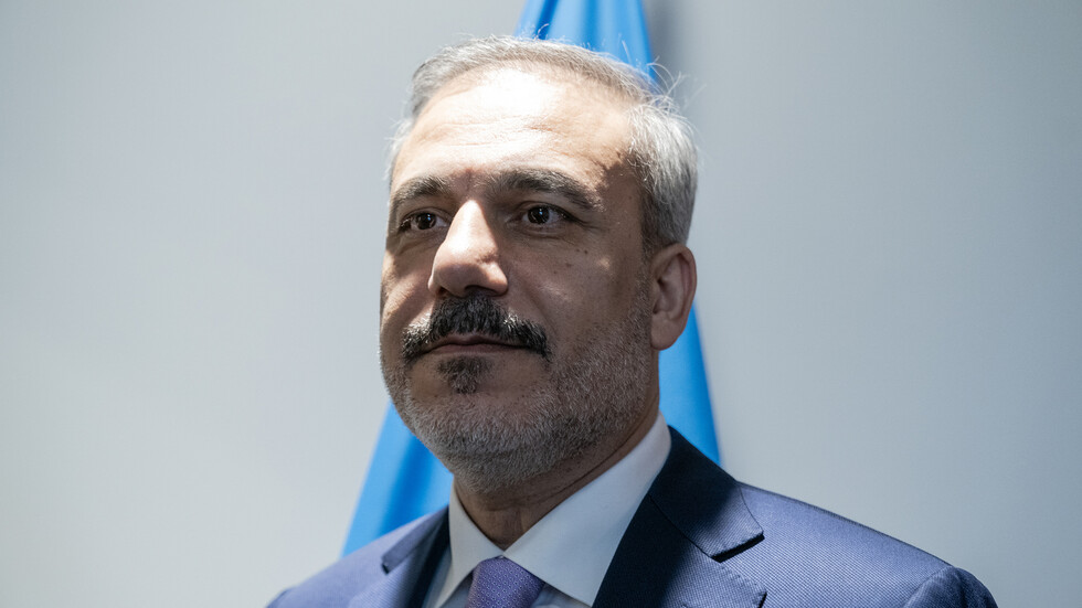 فيدان: لقاء رئيسي الاستخبارات الروسية والأمريكية في تركيا كان تاريخيا