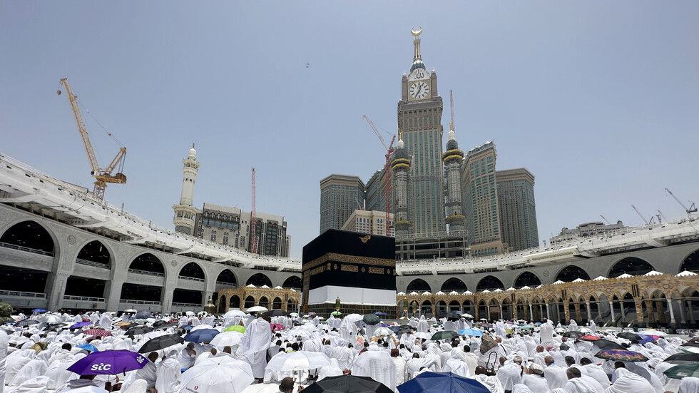 القضاء الأردني يوجه تهم الاتجار بالبشر والاحتيال لـ28 شخصا في قضية وفاة الحجاج الأردنيين