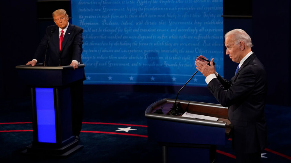 ترامب يمهد لمناظرته مع بايدن بمجموعة من الفيديوهات