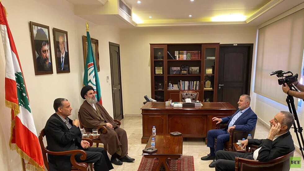لبنان.. حزب الله وحركة أمل يحثان الحكومة على القيام بواجباتها تجاه أهالي الجنوب