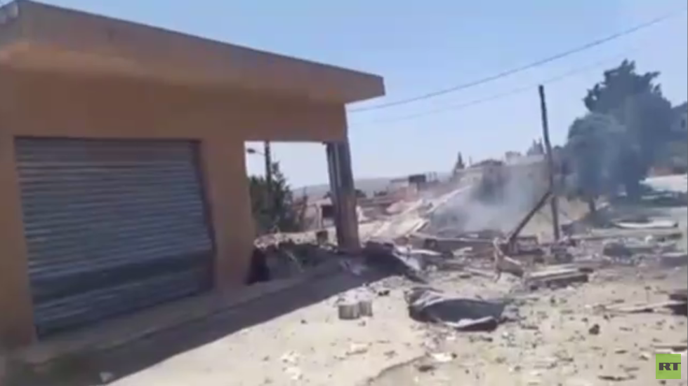 مراسلتنا: قتيل وإصابتان في غارة إسرائيلية على بلدة حولا جنوب لبنان (فيديو)