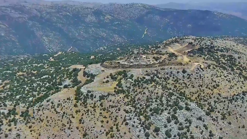 شاهد.. حزب الله ينشر مشاهد من استهداف دبابة ميركافا وآلية