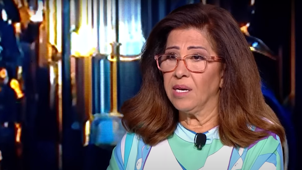 أثارت جدلا.. ليلى عبد اللطيف تتوقع مصرع فنان وتورط ممثل عربي في فضيحة (فيديو)