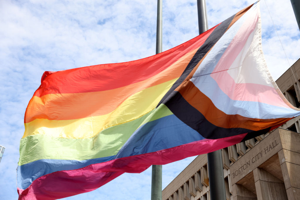 الحزب الجمهوري في ولاية كولورادو الأمريكية يدعو إلى حرق علم المثليين