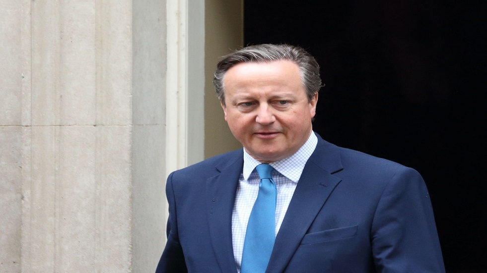 وزير الخارجية البريطاني يقع ضحية اتصال مخادع عبر الفيديو