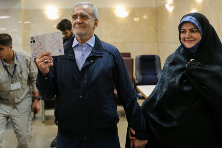 تقرير يرصد السّير الذاتية وسجل المرشحين لخوض الانتخابات الرئاسية الـ14 في إيران