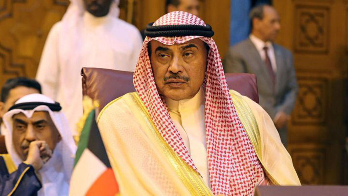 ولي العهد الكويتي الجديد يلتقي أسرة آل الصباح في قصر بيان (فيديو)