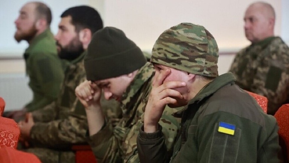 جنود أسرى أوكرانيين