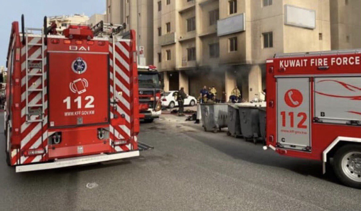الداخلية الكويتية تعلن ارتفاع عدد وفيات حريق المنقف إلى 49 (صور+فيديو)