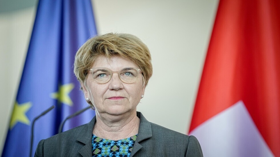 رئيسة سويسرا تدعو إلى إطلاق سراح جميع أسرى الصراع في أوكرانيا