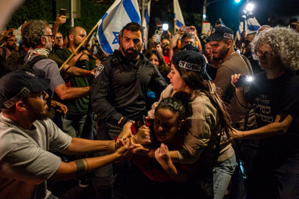 عضو كنيست من الليكود: المتظاهرون الإسرائيليون المناهضون للحكومة من أذرع 