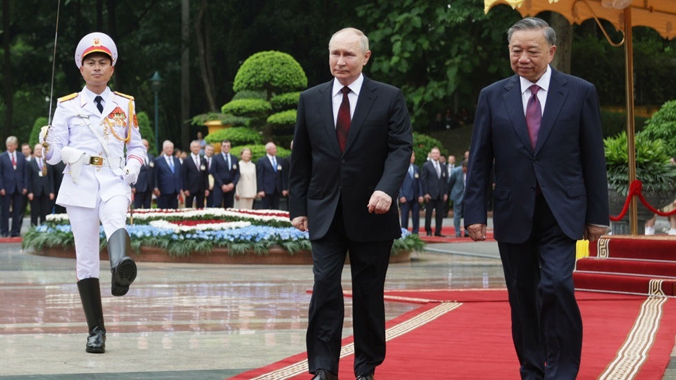 الرئيس تو لام: روسيا وفيتنام ستتعاونان في مجال الدفاع والأمن