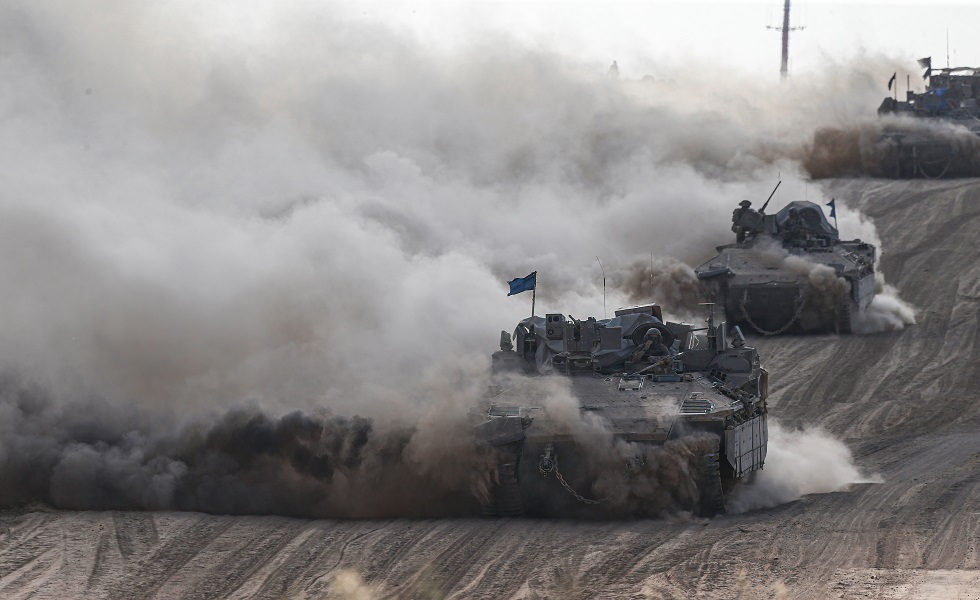 مراسلنا: تحرك كبير لآليات الجيش الإسرائيلي واشتباكات ضارية وانفجارات عنيفة وسط رفح