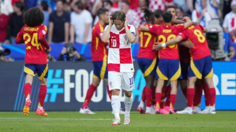 في شوط واحد.. إسبانيا تضرب كرواتيا بثلاثية (فيديو)