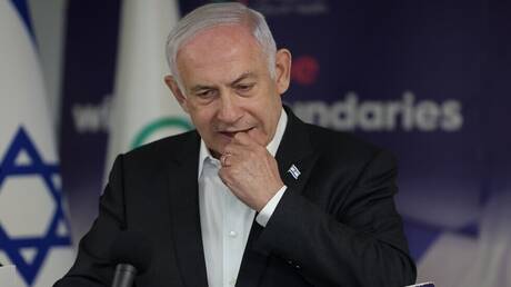 ضابط إسرائيلي ينتقد سياسة نتنياهو ويحذر من قراراته