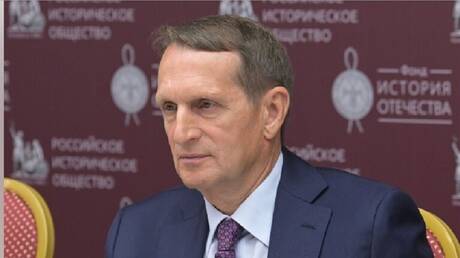 ناريشكين: ماكرون يسمع تحذيرات من روسيا حول إرسال قوات إلى أوكرانيا