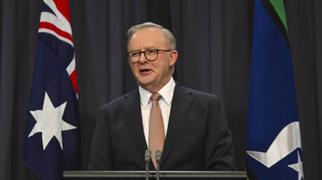 الخارجية الأسترالية: رئيس الوزراء بحث قضية أسانج مع بايدن وسوناك