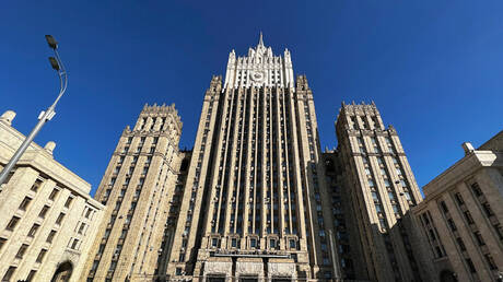 الخارجية الروسية توجه احتجاجا شديد اللهجة للسفارة اليابانية لدى موسكو