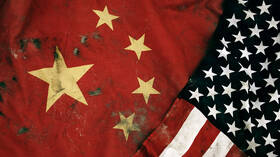 الولايات المتحدة تلوح بعقوبات على شركات صينية بحجة دعم مجمع الصناعات الدفاعية الروسي