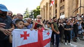 مجهولون يهاجمون مكتب حزب 