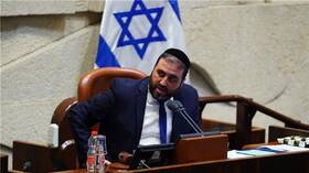 وزير الداخلية الإسرائيلي يوجه رسالة حازمة إلى وزير الدفاع ورئيس الأركان