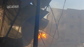 القسام تعرض مشاهد استهداف آليات وقوات الجيش الإسرائيلي جنوب مدينة رفح