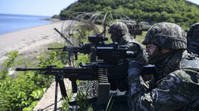 الجيش الكوري الجنوبي: جنود شماليون عبروا الحدود لمدة وجيزة وأطلقنا طلقات تحذيرية