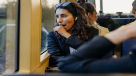 الأسباب المحتملة للشعور بالتعب معظم الوقت