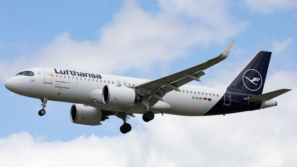 "لوفتهانزا" تعلق رحلاتها الليلية مع بيروت