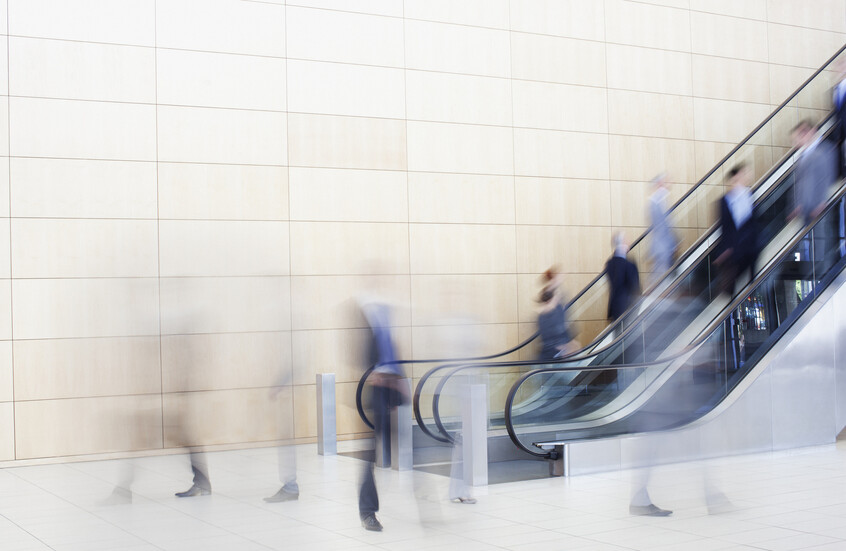 تركيا.. إصابة 11 شخصا في حادث سلم كهربائي بالمترو (فيديو)