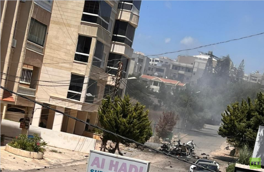 مراسلتنا: اغتيال قيادي بحزب الله في غارة إسرائيلية على سيارة في صور جنوب لبنان