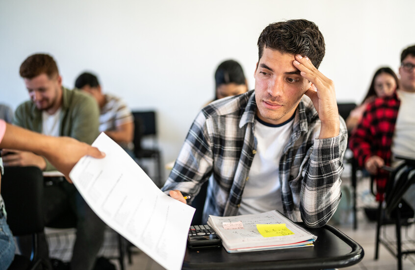 دراسة تكشف عن أغرب عذر على الإطلاق لنتائج الامتحانات السيئة