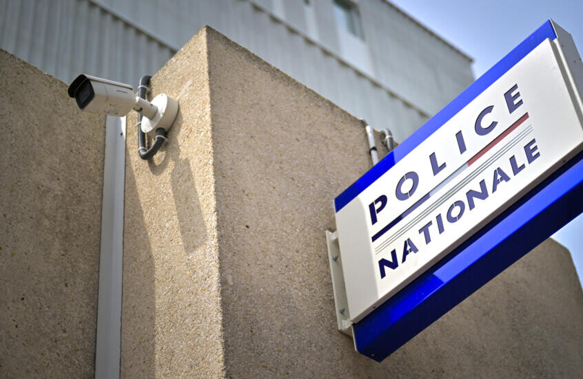 فرنسا ترحل إيرانيا متهما بـ"الترويج" لسياسات طهران وإقامة صلات مع الحرس الثوري