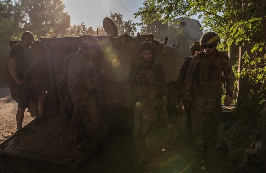 دونيتسك تعلن عن استسلام جماعي لقوات كييف