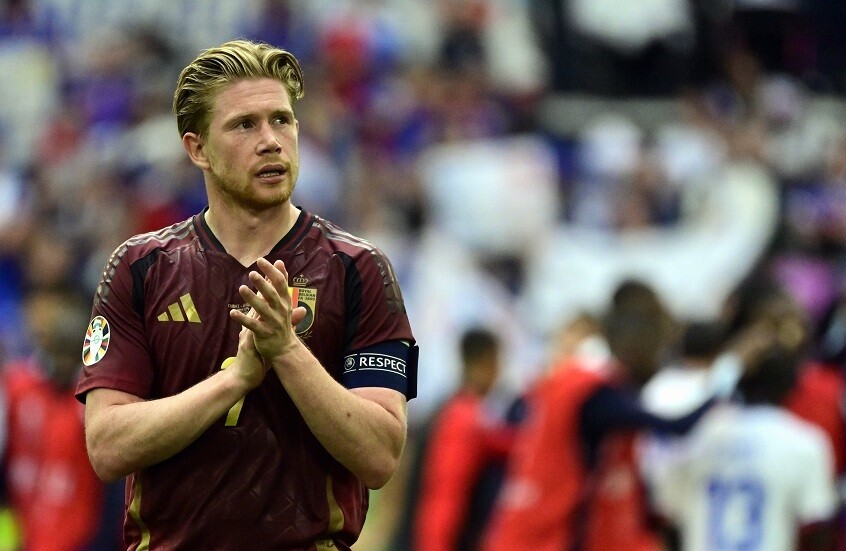 تطور جديد ومثير.. دي بروين يتوصل لاتفاق مبدئي مع فريق سعودي