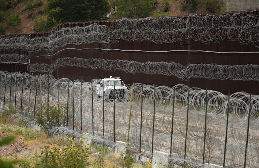 مرشح للكونغرس: أزمة الهجرة على الحدود الأمريكية أسوأ مما تظهره وسائل الإعلام