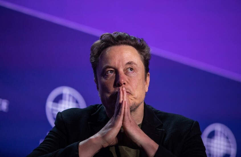 ماسك يدعو لحل مكتب التحقيقات الفدرالي بسبب قضية إبستين