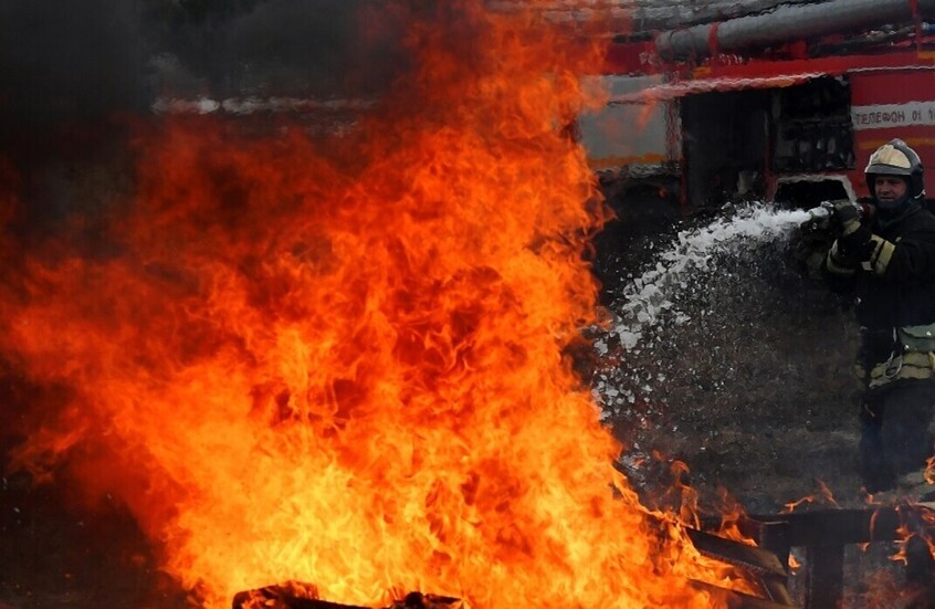 قوات كييف تستهدف مستودعا للنفط في إقليم كراسنودار