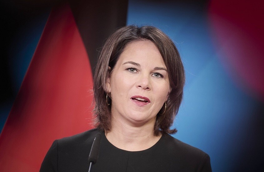 الخارجية الألمانية "تتفاجأ" بإلغاء اللقاء مع وزير الخارجية الهنغاري بعد زيارة موسكو