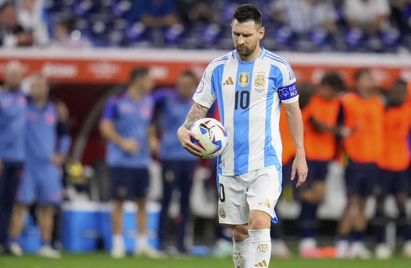 ميسي يعلن رسميا موقفه من الاعتزال الدولي بعد بطولة كوبا أمريكا