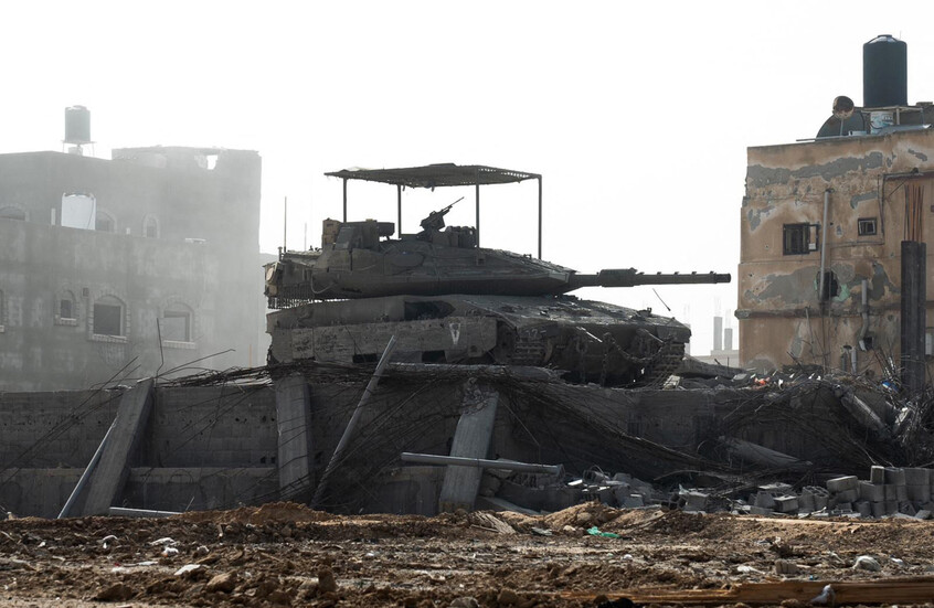 صحيفة إسرائيلية تكشف كواليس محادثات الدوحة بشأن المفاوضات مع 